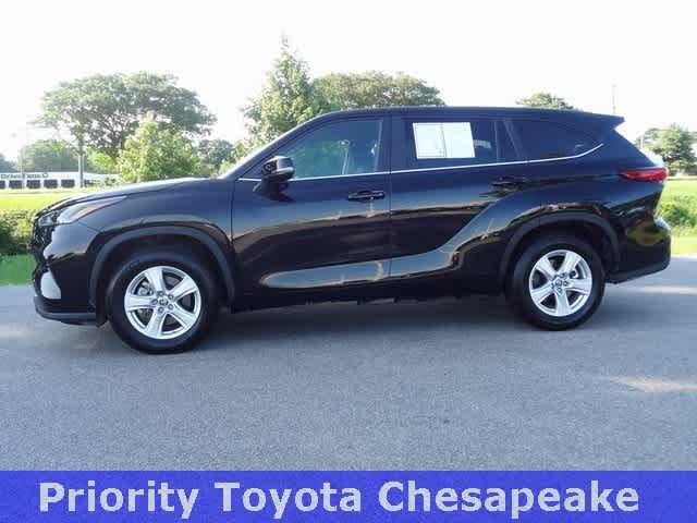 2023 Toyota Highlander LE