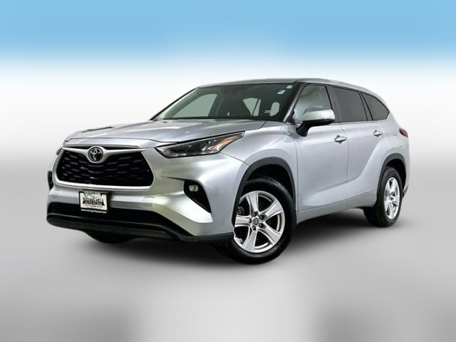 2023 Toyota Highlander LE