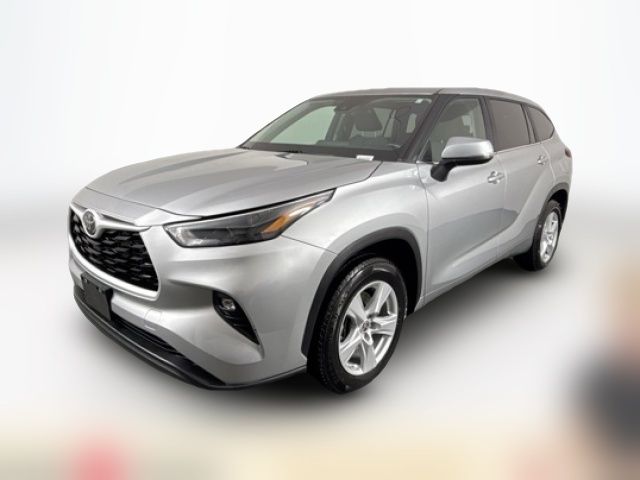 2023 Toyota Highlander LE