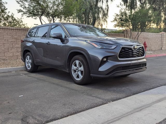 2023 Toyota Highlander LE