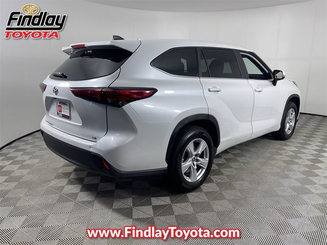 2023 Toyota Highlander LE