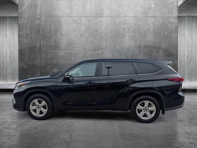 2023 Toyota Highlander LE