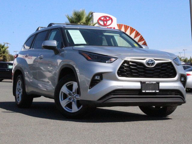 2023 Toyota Highlander LE