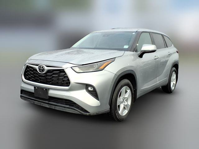 2023 Toyota Highlander LE