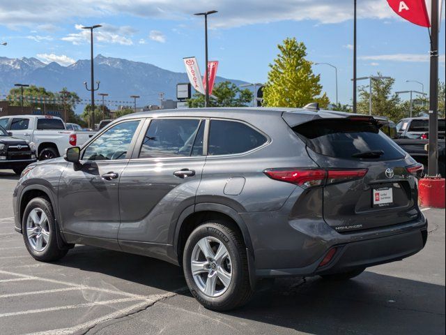 2023 Toyota Highlander LE