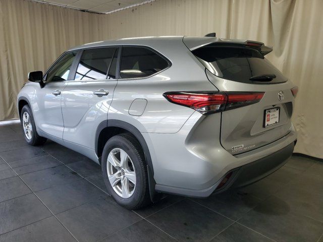 2023 Toyota Highlander LE