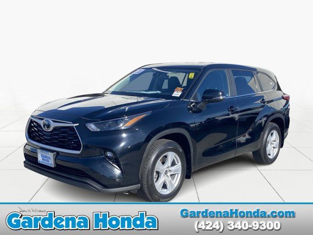 2023 Toyota Highlander LE