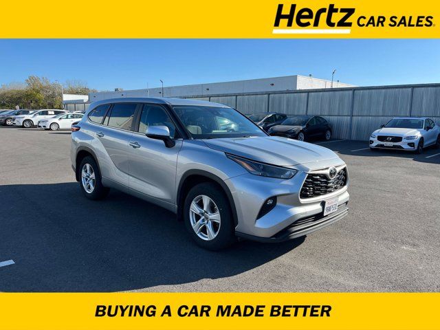 2023 Toyota Highlander LE