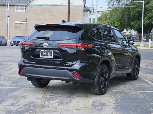 2023 Toyota Highlander LE