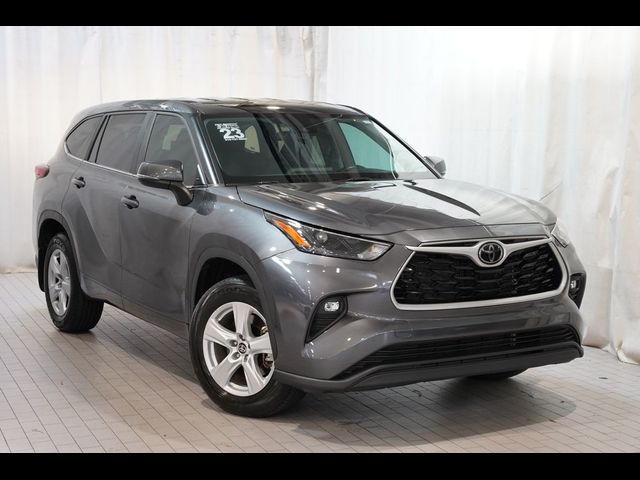 2023 Toyota Highlander L