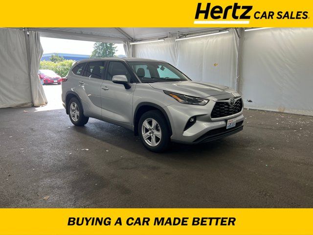 2023 Toyota Highlander LE