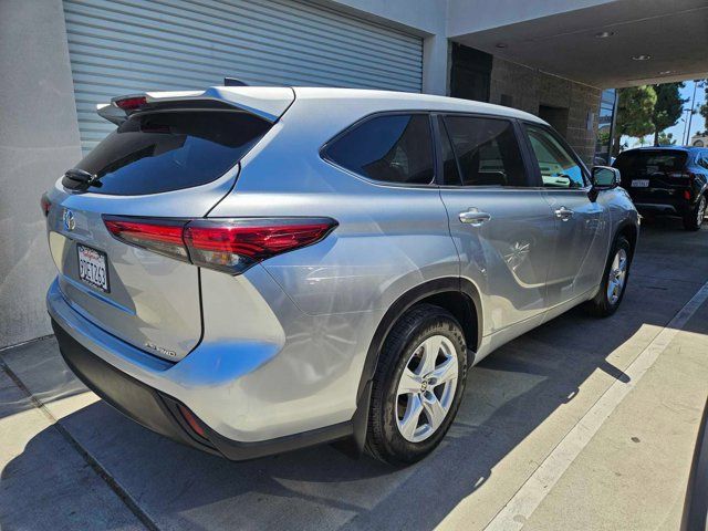 2023 Toyota Highlander LE