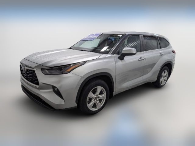 2023 Toyota Highlander LE