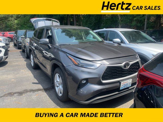 2023 Toyota Highlander LE