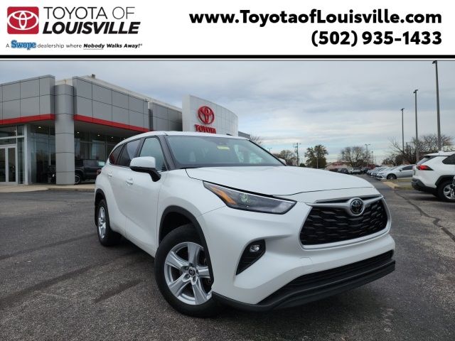 2023 Toyota Highlander LE