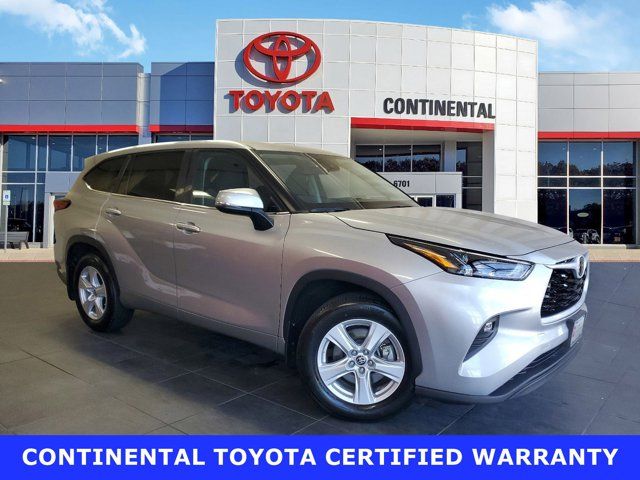 2023 Toyota Highlander LE