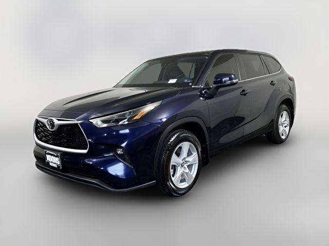 2023 Toyota Highlander LE