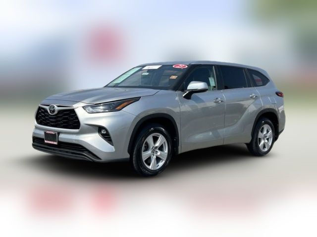 2023 Toyota Highlander LE