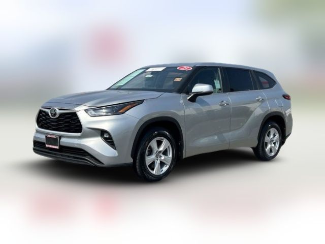 2023 Toyota Highlander LE