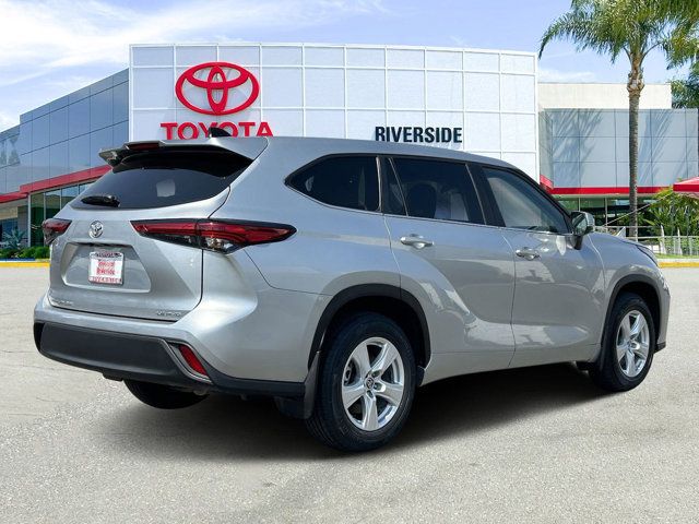 2023 Toyota Highlander LE