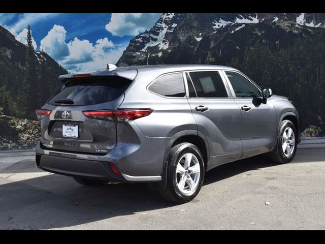 2023 Toyota Highlander LE