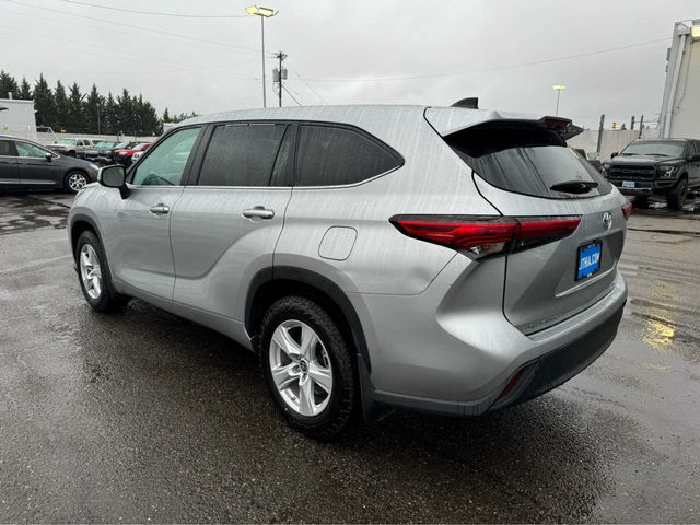 2023 Toyota Highlander LE