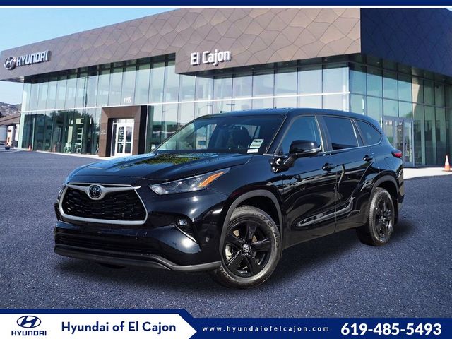 2023 Toyota Highlander LE
