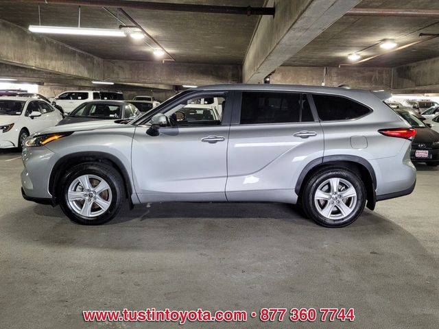 2023 Toyota Highlander LE