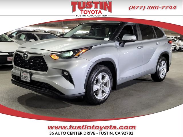 2023 Toyota Highlander LE