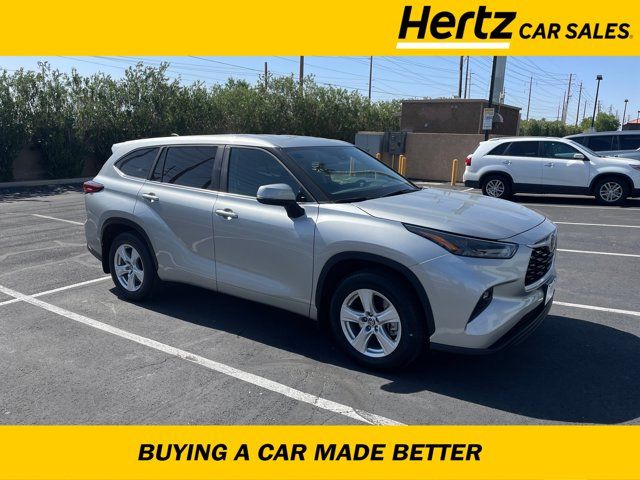 2023 Toyota Highlander LE