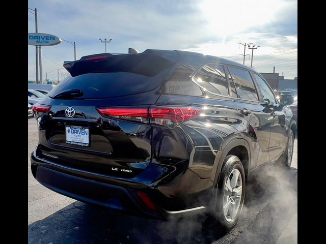 2023 Toyota Highlander LE