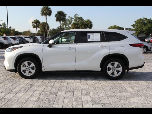 2023 Toyota Highlander XLE