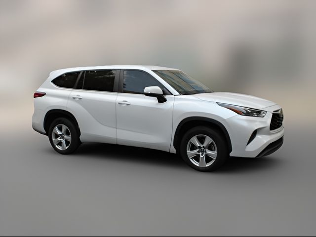 2023 Toyota Highlander L