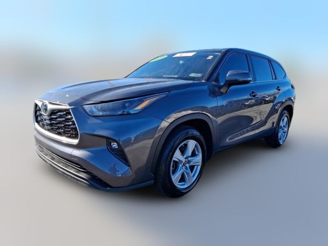 2023 Toyota Highlander LE