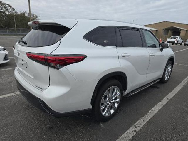 2023 Toyota Highlander Limited