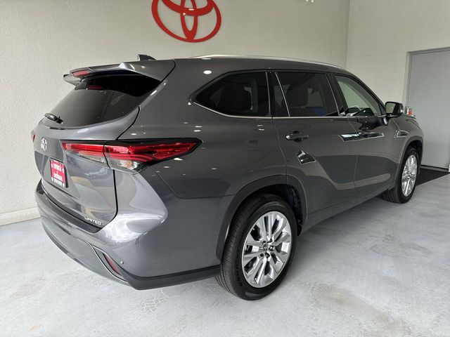 2023 Toyota Highlander Limited