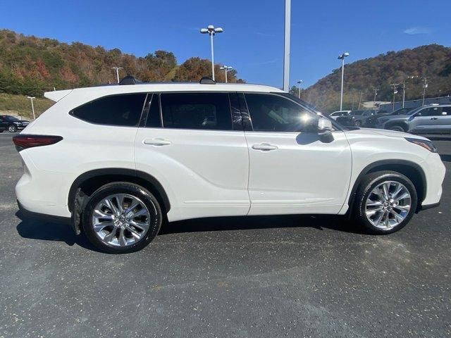 2023 Toyota Highlander Limited