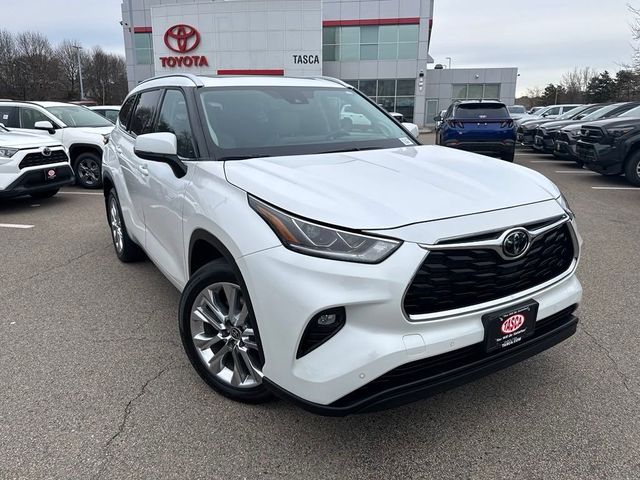 2023 Toyota Highlander Limited