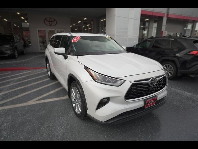2023 Toyota Highlander Limited