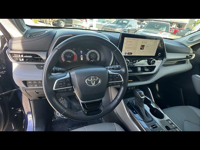 2023 Toyota Highlander Limited