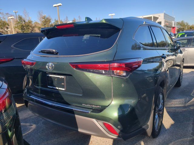 2023 Toyota Highlander Platinum