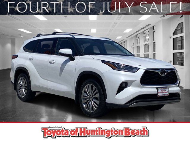 2023 Toyota Highlander Platinum