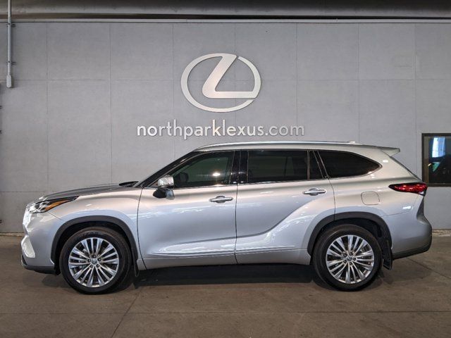 2023 Toyota Highlander Platinum