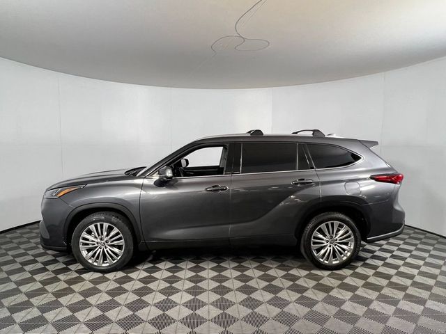 2023 Toyota Highlander Platinum