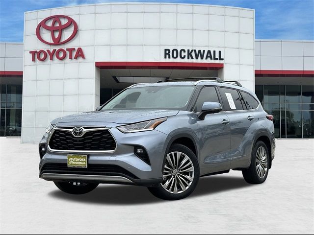 2023 Toyota Highlander Platinum