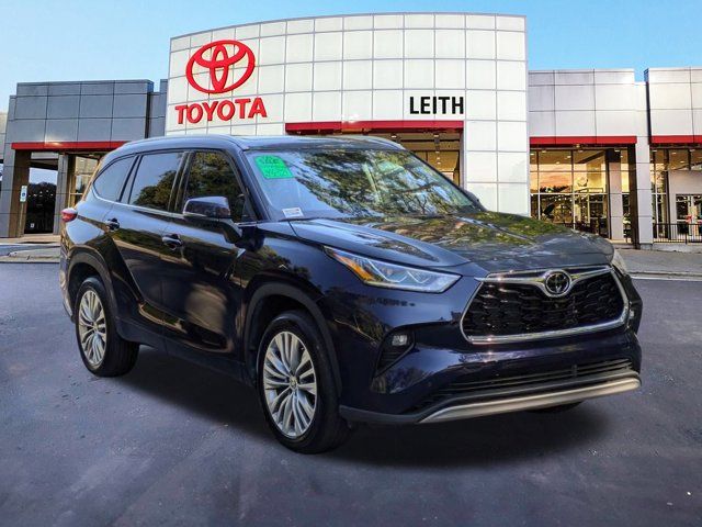 2023 Toyota Highlander Platinum