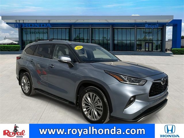 2023 Toyota Highlander L