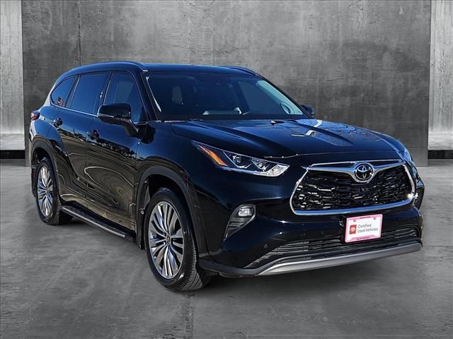 2023 Toyota Highlander Platinum