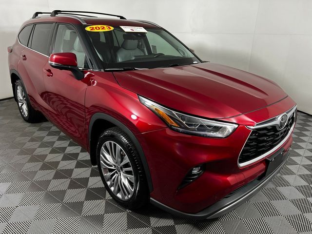 2023 Toyota Highlander Platinum