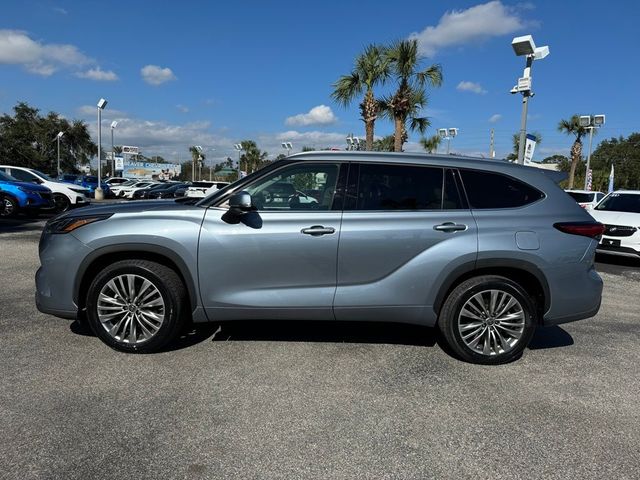 2023 Toyota Highlander Platinum